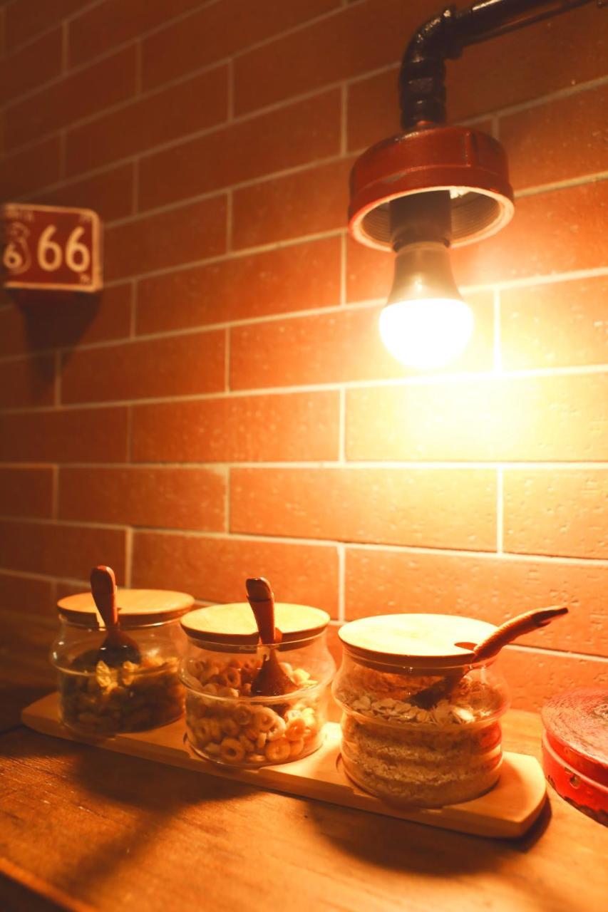 Nost Algia Hotel - Near Beijing Yonghe Lama Temple, Ghost Street, Beihai Park, Jingshan Park, Drum Tower, Houhai Bar Street, Tian'Anmen Square, Located In Beijing Traditional Hutongs, 5 Minutes Away From Subway, Free Laundry Serive Pequim Exterior foto